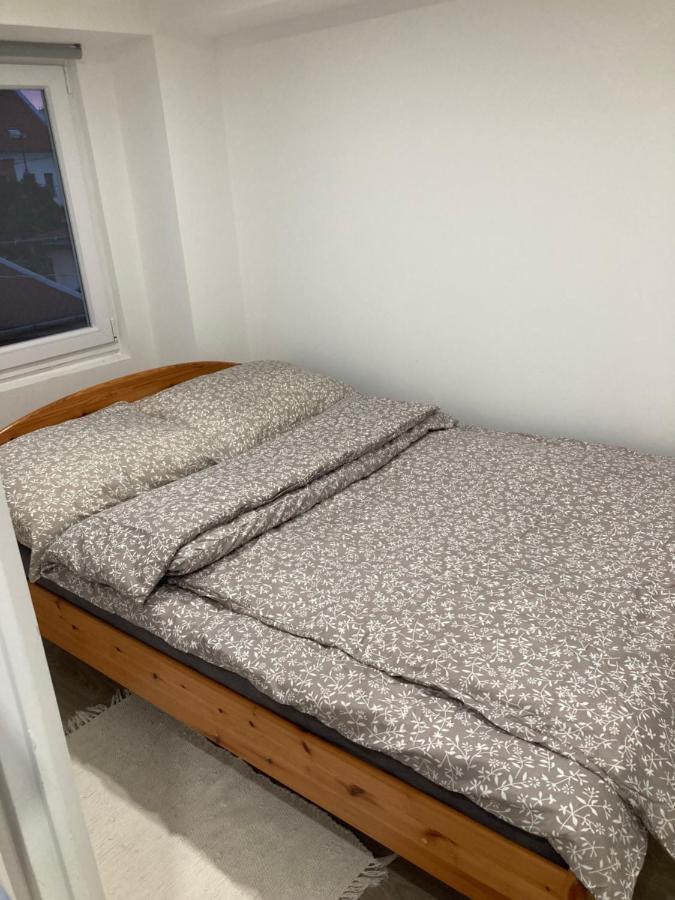 דברצן Dobozi Apartman מראה חיצוני תמונה